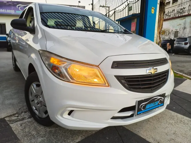 Chevrolet Onix Hatch LS 1.0 8V Flex Power Mec. 4P 2016