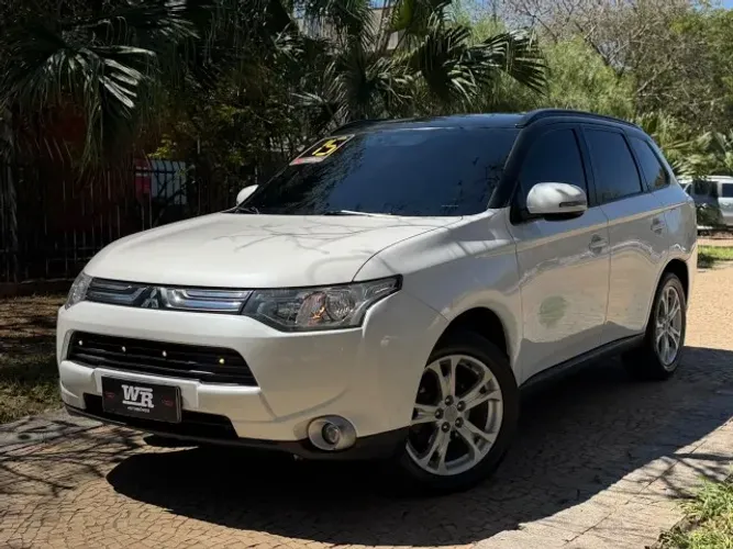 Mitsubishi Outlander 2.0 16V 160cv Aut. 2015