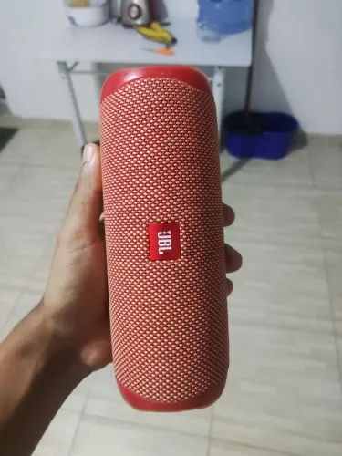 JBL Flip 5