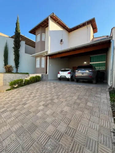 Casa à Venda em Coronel Fabriciano - 360 m² de Lote e Excelente Estrutura