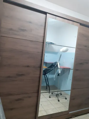 Guarda roupa grande