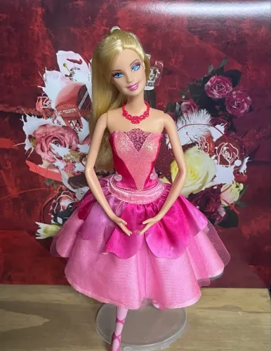 Barbie Sapatilhas Mágicas 