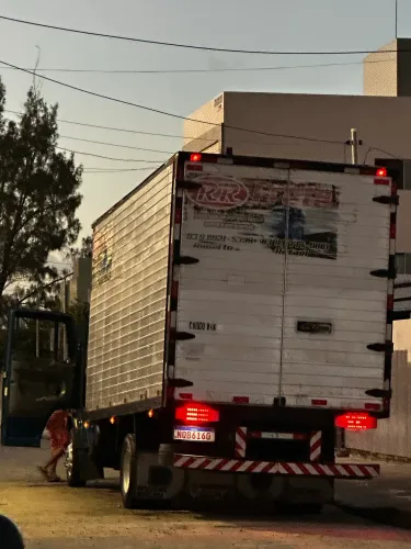 FRETE E MUDANÇA