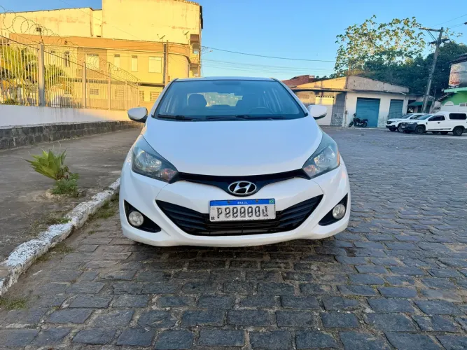 Hyundai HB20S C.plus/c.style 1.6 Flex 16V Mec.4p 2015
