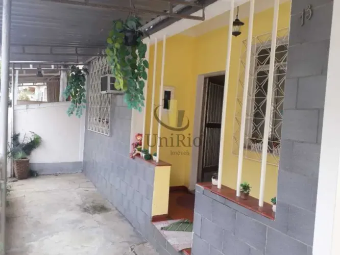 Casa de vila linear à venda - Madureira - Rio de Janeiro - RJ