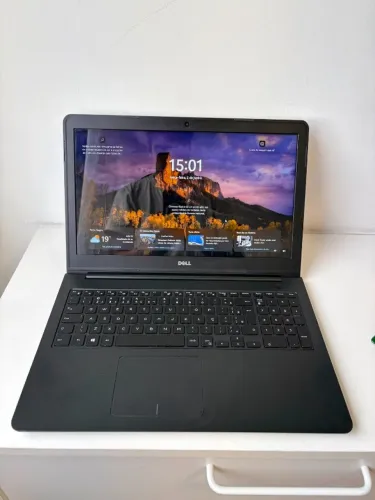 Notebook Dell i5 8GB RAM SSD 240GB Placa De Video AMD Radeon 2GB Win 11