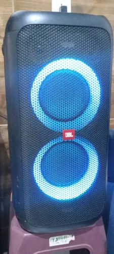JBL party box 100