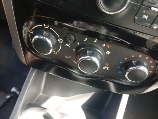 KIT AR CONDICIONADO DIREÇÃO HIDRÁULICA RENAULT SANDERO LOGAN 1.0 16V