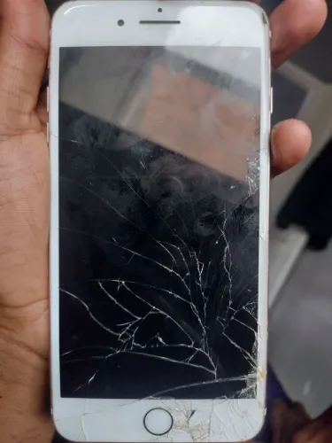 iPhone 7 Plus 128G Trincado