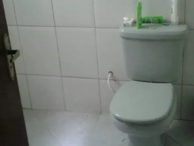 ALUGO KITENETES 