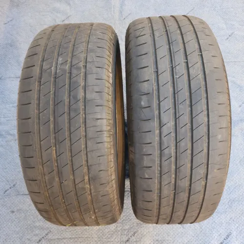 Vendo 2 pneus 265 60 Aro 18