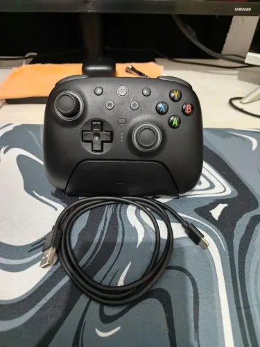 Controle 8BitDo ultmata 2 em perfeito estado 
