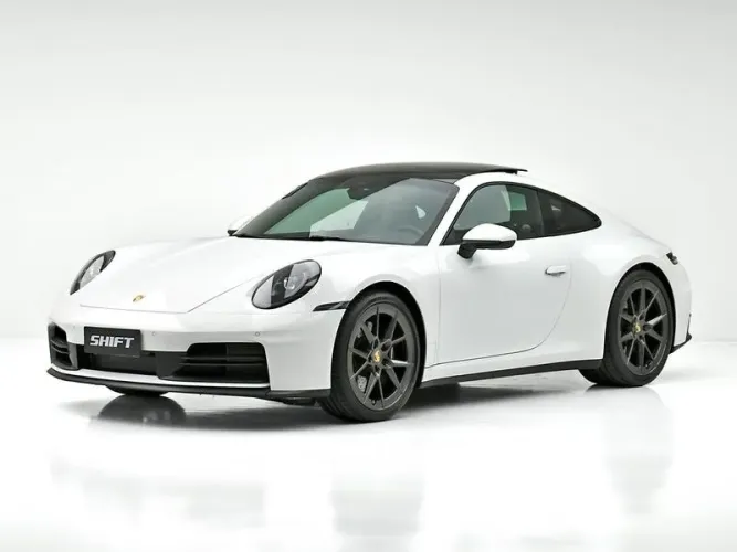 Porsche 911 Carrera Coupe 2025
