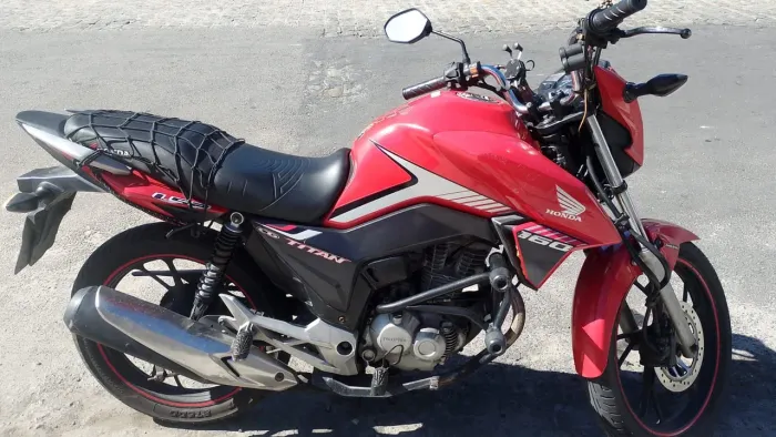 Titan 160 ano 2018