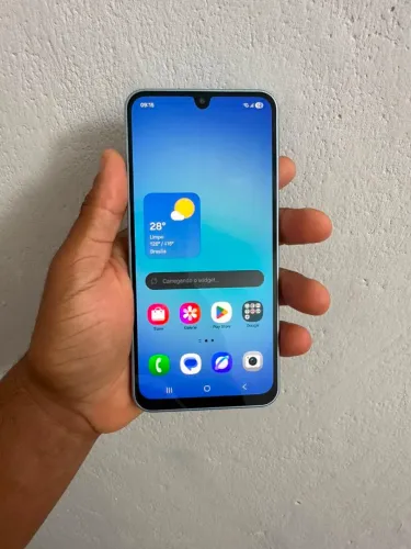 SAMSUNG A17 5G 256GB 8GB DE RAM TELA AMOLED APROVA D'ÁGUA BATERIA DE 5.000AH TOP 