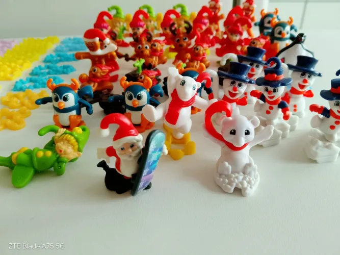 Kinder ovo coleção Natal 20,00 cada edição limitada importado da Espanha 