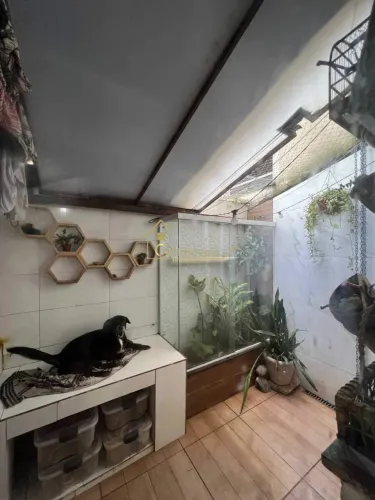 Área privativa localizada no bairro vargem das flores Betim, com dois quartos, sendo 1 pla