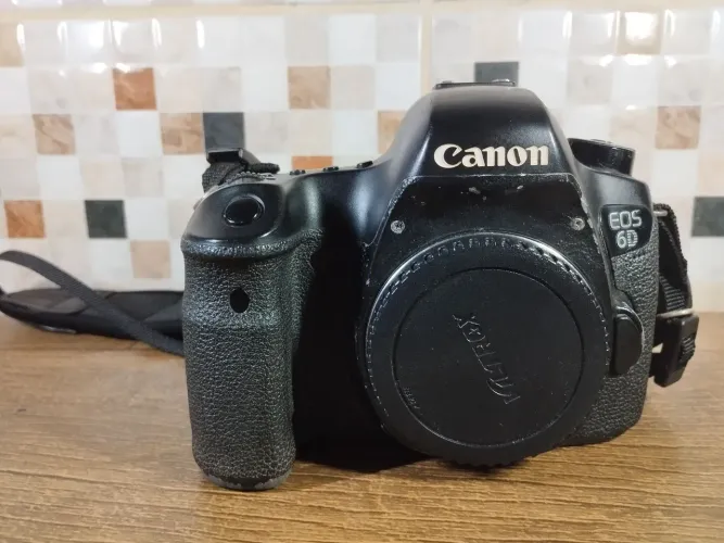 Canon 6D