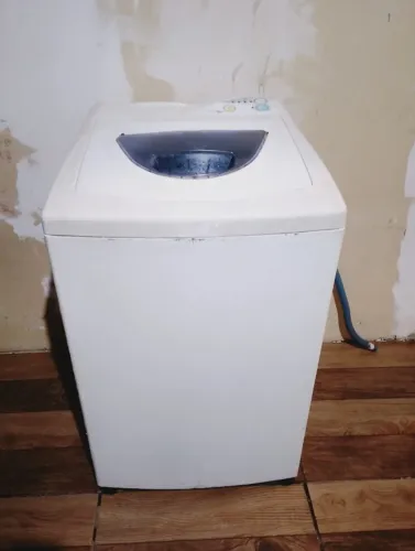 Máquina de lavar roupas Consul 6kg