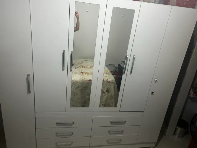 Guarda roupa