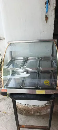 Vendo vitrine quente 6 bandejas novíssima!