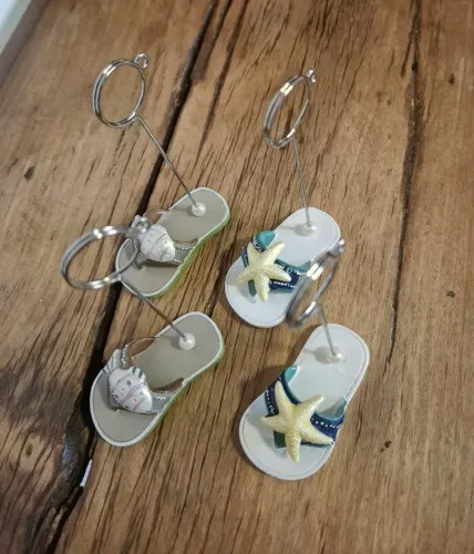 ? Kit com 6 pares de porta-recados modelo chinelinho de praia