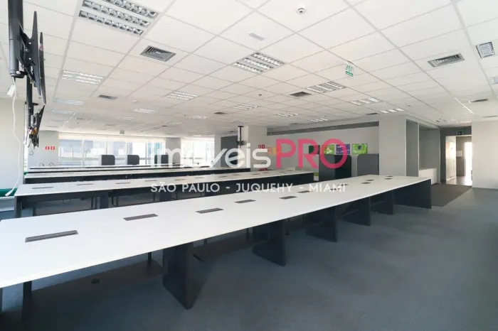Laje comercial disponível para locação: andar com 451m² no Sueste Plaza!