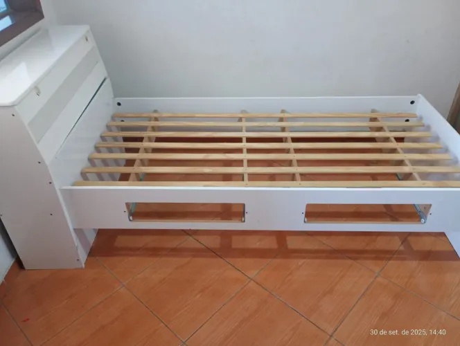 Cama Solteiro com Gavetas + Cama Auxiliar ( Para colchão 88 )