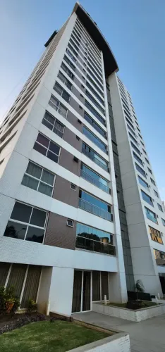 Apartamento 4 Suítes à Venda no Noilde Ramalho Petrópolis Natal | Andar Alto, 4 Vagas Var