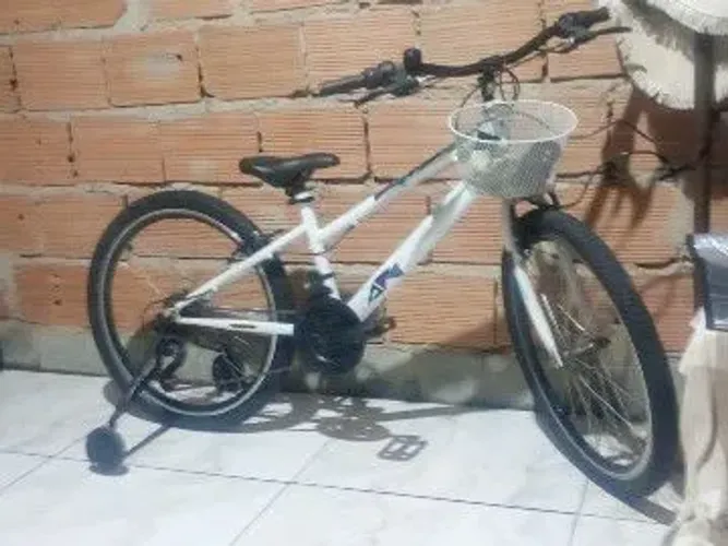 Bicicleta aro 24 caloi