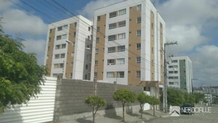 Apartamento com 2 dormitórios à venda, 48 m² por R$ 150.000,00 - Bodocongó - Campina Grand