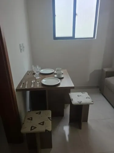 Alugo Apenas por diária valor R$ 100,00.  Leia a Descrição. AQUI O SOL NASCE PRIMEIRO.