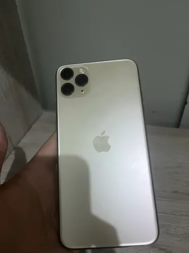 iPhone 11 Pro Max novo 