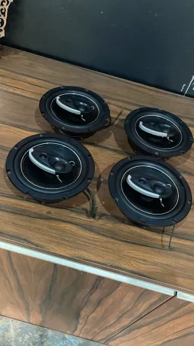 Jogo de auto falantes de porta