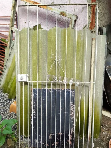 Portão de ferro