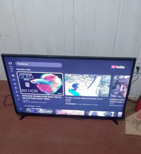 Tv Samsung 43 polegadas smart acompanha controle e pezinhos