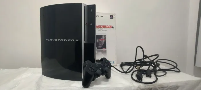 PlayStation 3 FAT CECHK01 320GB DESBLOQUEADO HEN