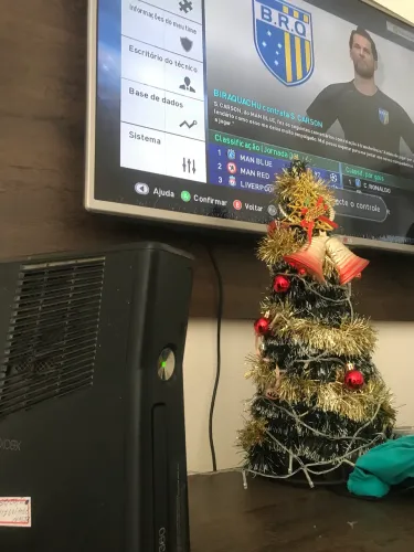 Xbox 360 destravado e com jogos