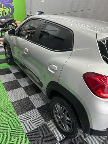Renault Kwid Intense 1.0 Flex 12V 5P Mec. 2018