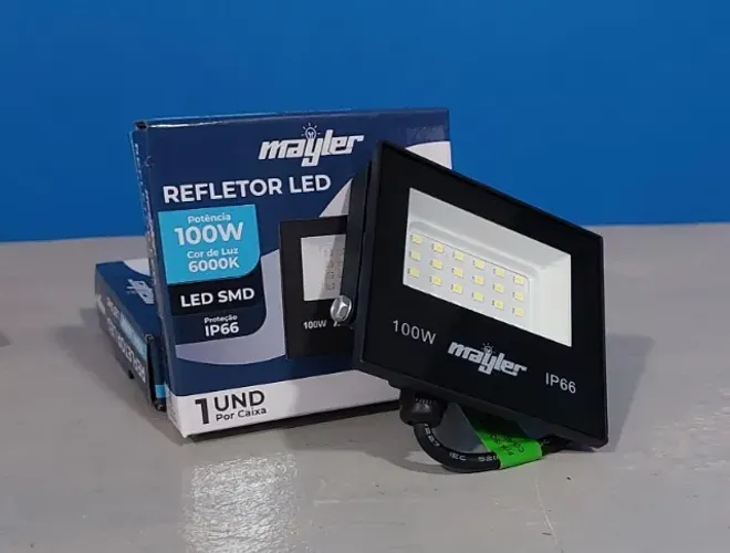 ? PROMOÇÃO IMPERDÍVEL - 2 REFLETORES LED 100W POR SÓ R$50!  Quer iluminar gastando pouco?