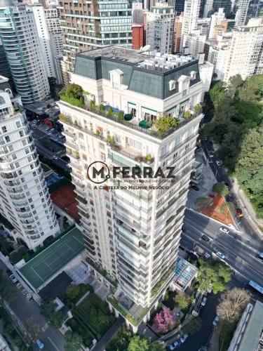 Apartamento Exclusivo no Edifício George Sand no Jardim Europa