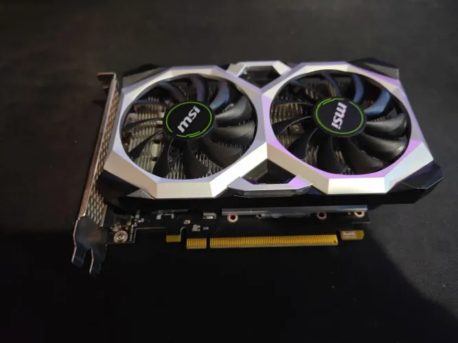 Placa de vídeo GeForce 1650