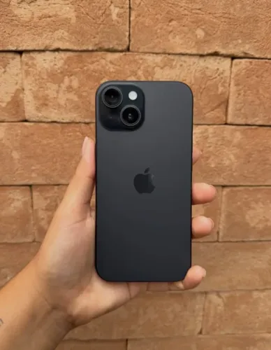 iPhone 15