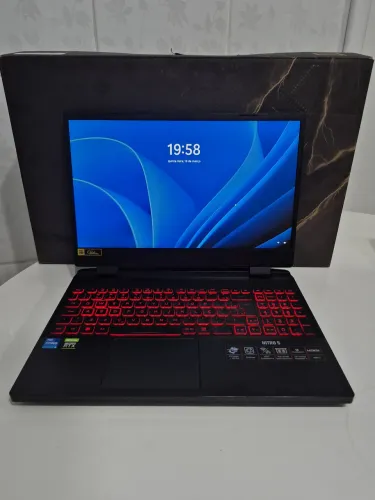NOTEBOOK GAMER ACER NITRO COM CAIXA E NOTA FISCAL, RTX 3050 - OPORTUNIDADE ÚNICA 