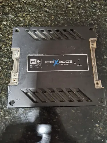 Módulo Banda Ice 2002 (1 canal 2000w RMS) 2 ohms