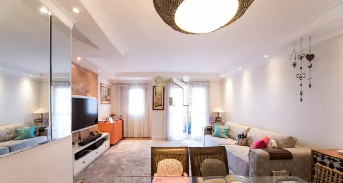 Apartamento avenda Moema com 80m², 3 dormitórios sendo 1 suíte e 2 vagas