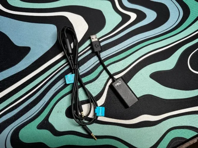 DAC USB Logitech G PRO X + Cabo Mobile P2