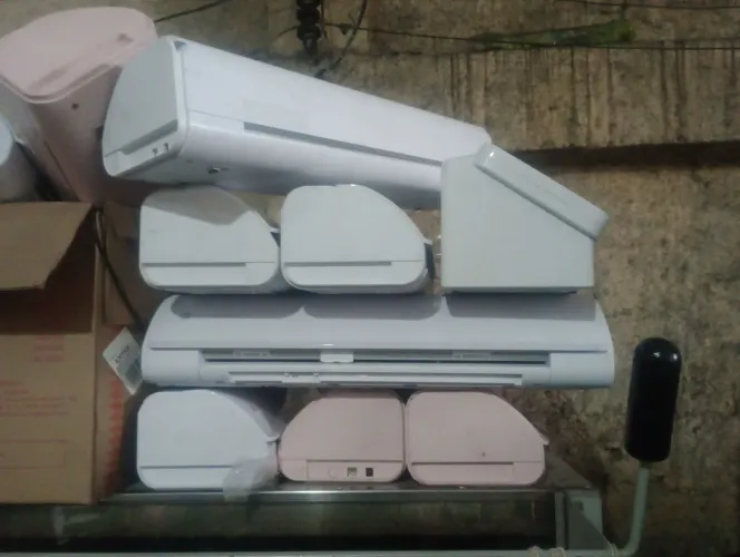 Silhouette Cameo5 lote c/ 10 unidades Precisa colocar par de roletes Funciona perfeitament