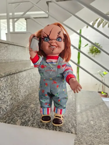 Boneco chucky realista 