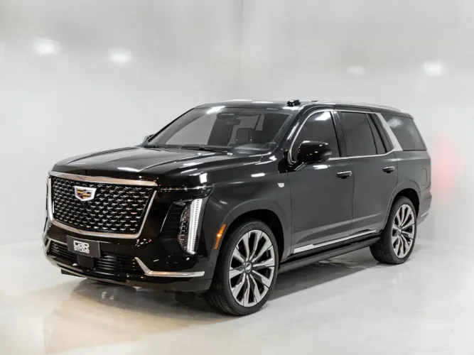 Cadillac Escalade AWD 6.0 V-8(at) 345cv 4P 2025